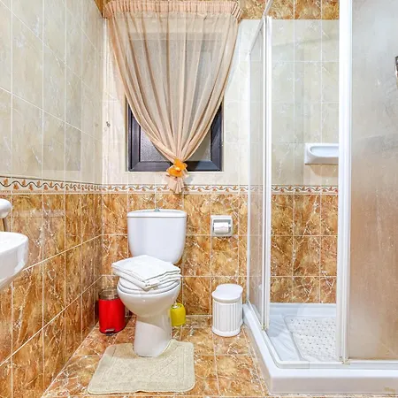 A Colourful 3br Home, With Smart Tv & Balcony By 360 Estates * St. Paul's Bay